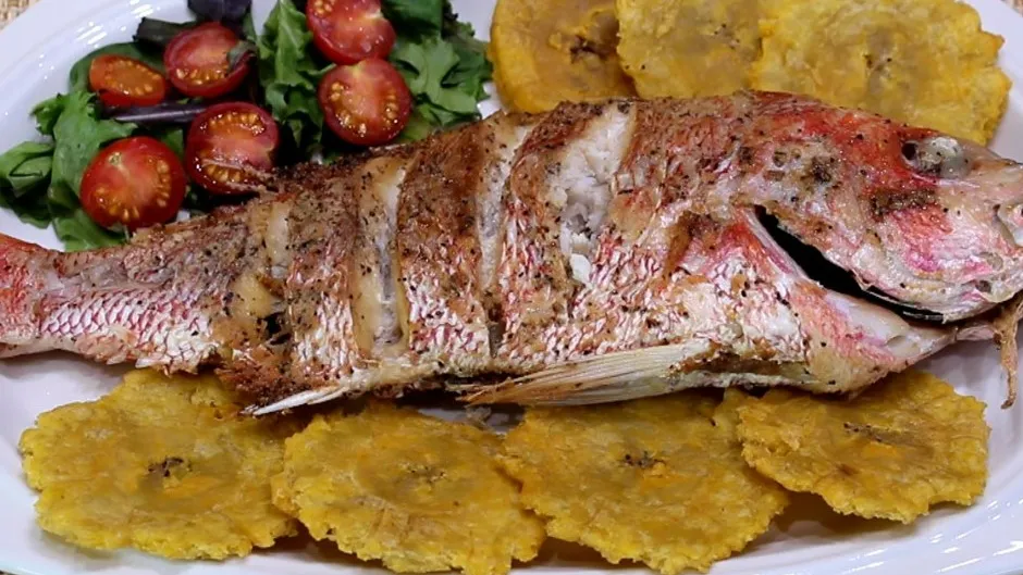 Pescado Chillo Frito/ Fried Red Snapper